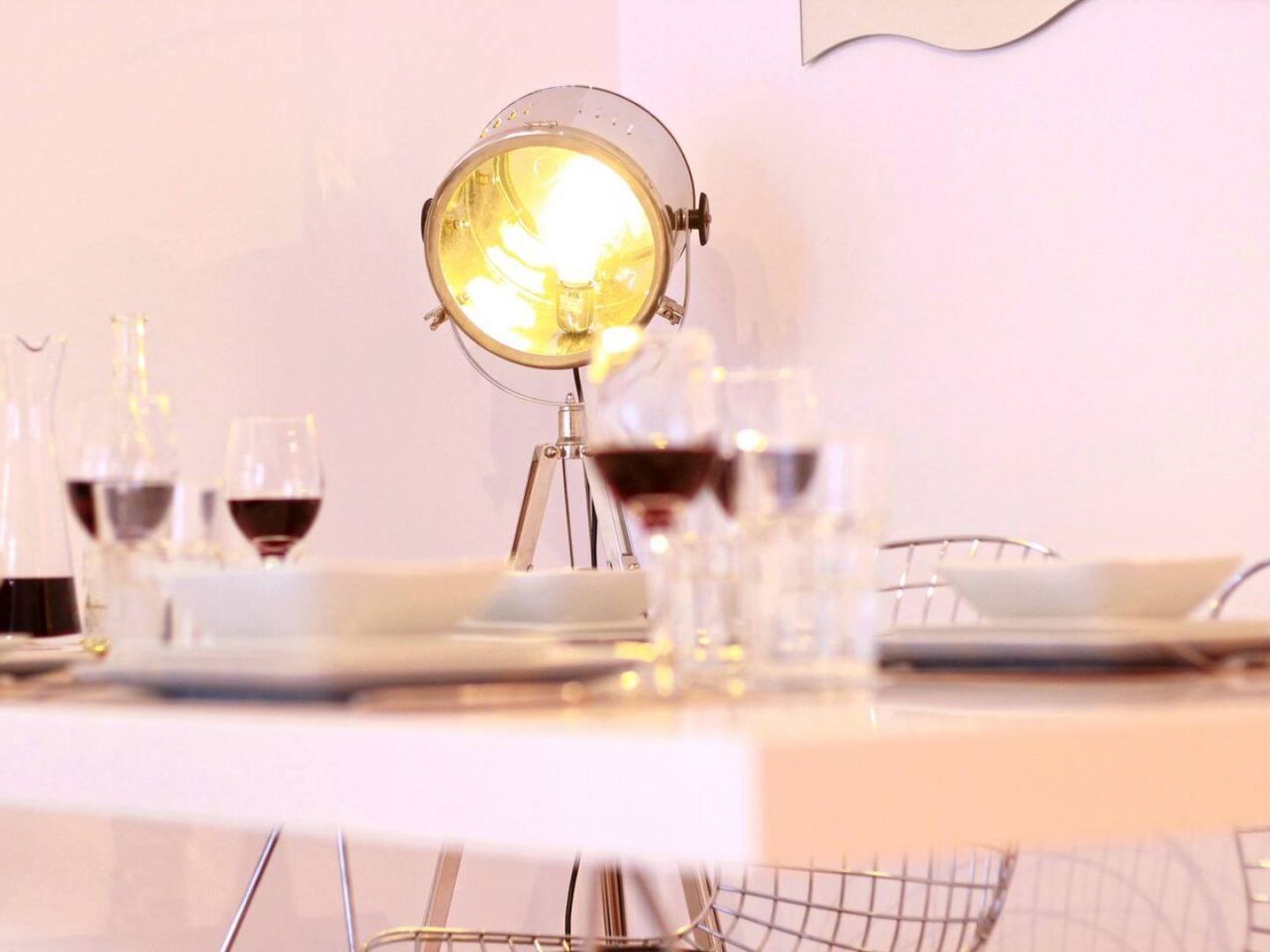Joivy Modern 1-Bed Apt With Terrace, Moments From Sao Bento Palace Lisboa 外观 照片